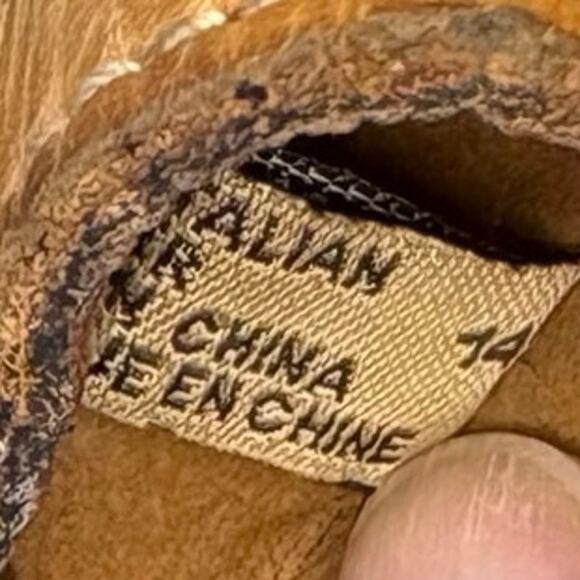 Patricia Nash Leather Studded Messenger Shoulder Bag Camel - Picture 9 of 16